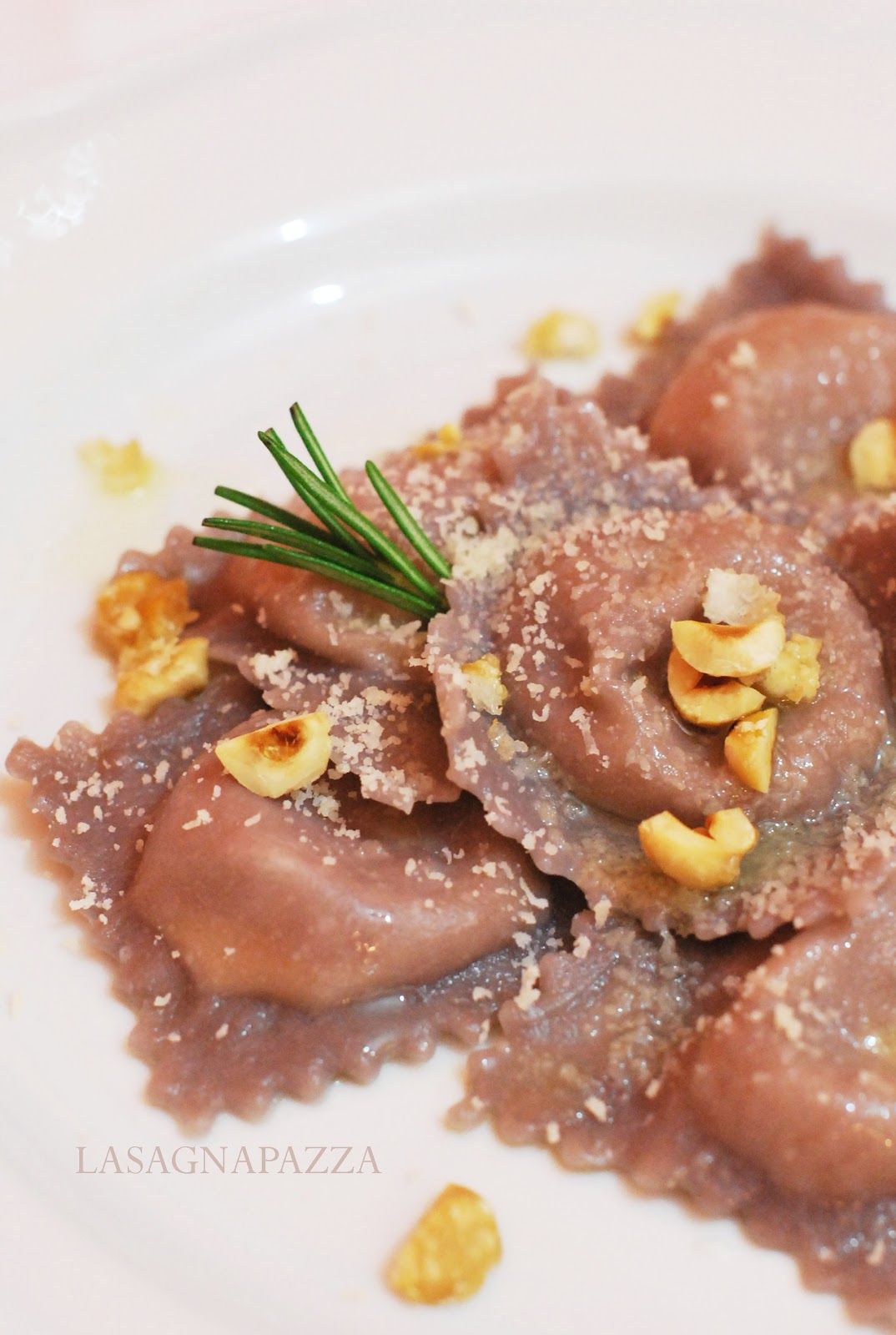 Bartolo Mascarello 2000: tradizione e tortelloni di barbabietola